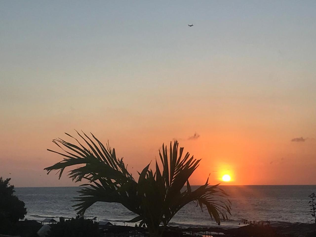Hotel Palmera Beach Cartagena Екстер'єр фото