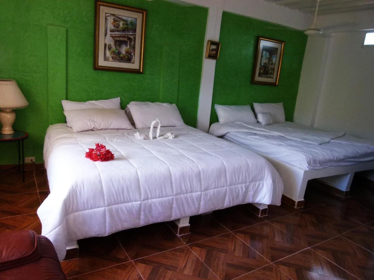 Hotel Palmera Beach Cartagena Екстер'єр фото